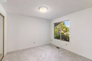 965 NE 34th Pl, Canby, OR 97013 - Photo 8