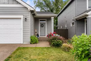 260 NW Liberty Ln, Estacada, OR 97023 - Photo 2