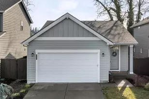 260 NW Liberty Ln, Estacada, OR 97023 - Photo 1