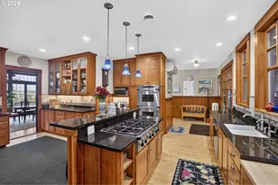 2658 NW Cornell Rd, Portland, OR 97210 - Photo 14
