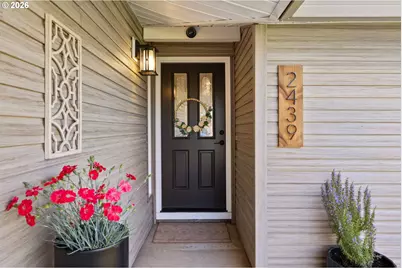 2439 SE Willow Dr, Hillsboro, OR 97123 - Photo 2