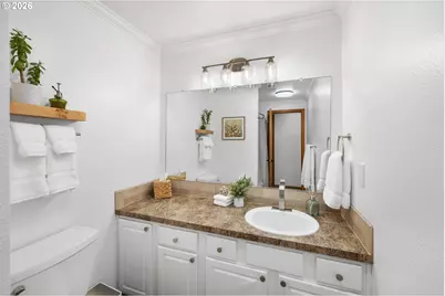 2439 SE Willow Dr, Hillsboro, OR 97123 - Photo 18