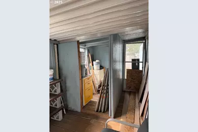 105 Shepler St #44, Dallesport, WA 98617 - Photo 6