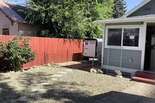 1011 Walnut St, Baker City, OR 97814 - Photo 18