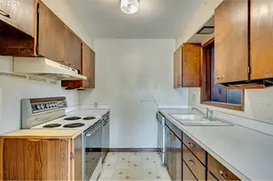 206 NW 99th St, Vancouver, WA 98665 - Photo 6