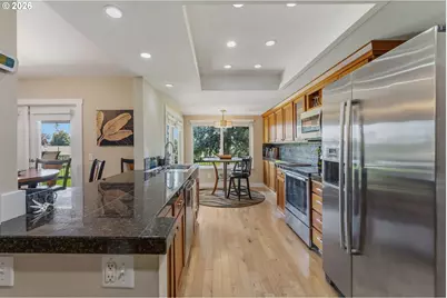 10360 SW Highland Dr, Tigard, OR 97224 - Photo 16