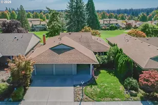 10360 SW Highland Dr, Tigard, OR 97224 - Photo 2