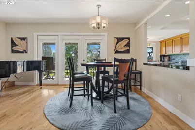 10360 SW Highland Dr, Tigard, OR 97224 - Photo 14