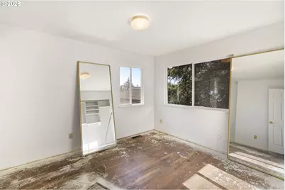 6906 SW Taylors Ferry Rd, Portland, OR 97210 - Photo 16