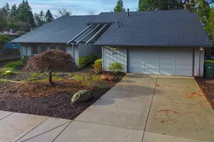 7265 SW 84th Ave, Portland, OR 97223 - Photo 2