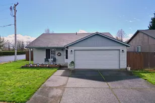 2001 SW 6th St, Battle Ground, WA 98604 - Photo 2