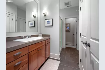 653 SW Foresta Ter, Portland, OR 97225 - Photo 16