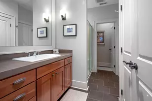 653 SW Foresta Ter, Portland, OR 97225 - Photo 16