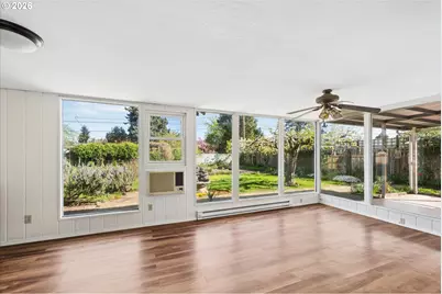 196 Hayden Bridge Way, Springfield, OR 97477 - Photo 10