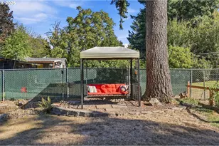 21658 SE Oak St, Gresham, OR 97030 - Photo 26