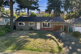 21658 SE Oak St, Gresham, OR 97030 - Photo 2