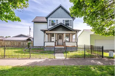 136 SW 3rd Ave, Castle Rock, WA 98611 - Photo 1