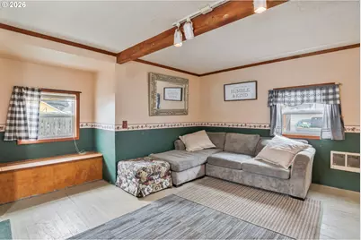 136 SW 3rd Ave, Castle Rock, WA 98611 - Photo 34