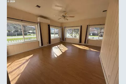 410 3rd Ave, Powers, OR 97466 - Photo 8