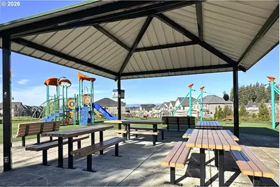 7522 NW Elise Ave, Portland, OR 97229 - Photo 34