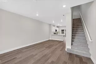 7522 NW Elise Ave, Portland, OR 97229 - Photo 2