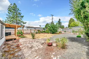 428 W Centennial Blvd, Springfield, OR 97477 - Photo 32