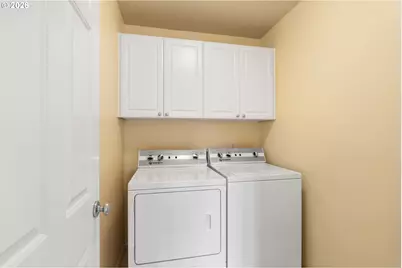 535 Maple St, Mount Angel, OR 97362 - Photo 36