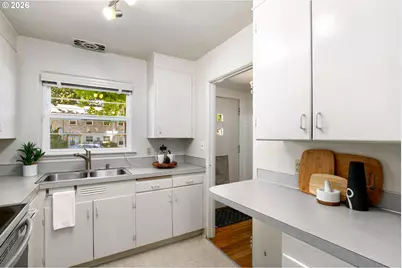 1805 NE 70th Ave, Portland, OR 97213 - Photo 16