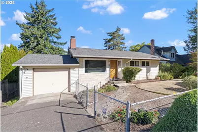 3027 SW Illinois St, Portland, OR 97239 - Photo 4