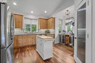 447 NW Mount Mazama St, McMinnville, OR 97128 - Photo 12