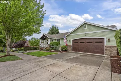 447 NW Mt Mazama St, McMinnville, OR 97128 - Photo 2