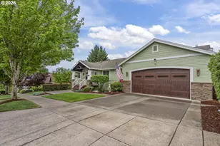 447 NW Mount Mazama St, McMinnville, OR 97128 - Photo 2