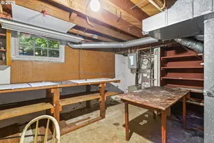 18300 Bryant Rd, Lake Oswego, OR 97034 - Photo 32