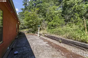 18300 Bryant Rd, Lake Oswego, OR 97034 - Photo 34