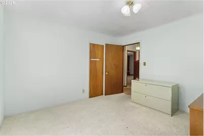 18300 Bryant Rd, Lake Oswego, OR 97034 - Photo 24
