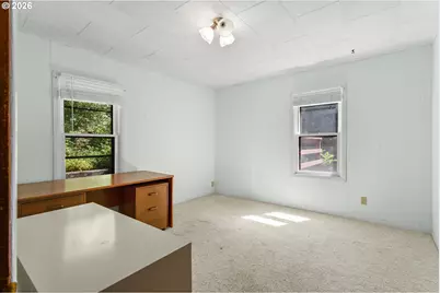 18300 Bryant Rd, Lake Oswego, OR 97034 - Photo 22