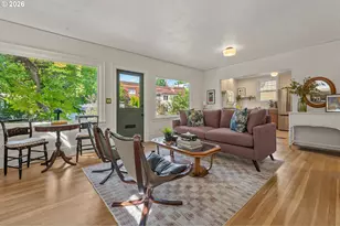 2714 NE Everett St, Portland, OR 97232 - Photo 6