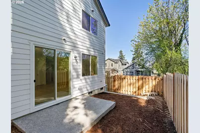 2260 NE 207th Pl, Fairview, OR 97024 - Photo 30