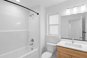 2260 NE 207th Pl, Fairview, OR 97024 - Photo 24
