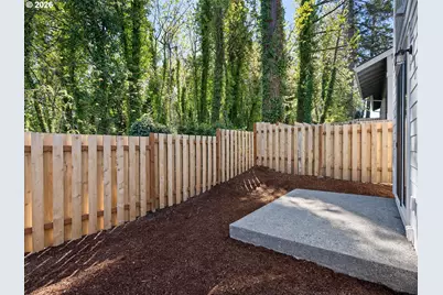 2260 NE 207th Pl, Fairview, OR 97024 - Photo 32