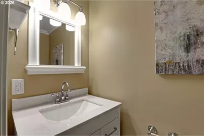 8725 SW White Pine Ln, Portland, OR 97225 - Photo 26