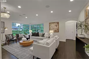 8725 SW White Pine Ln, Portland, OR 97225 - Photo 6