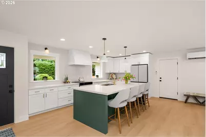 570 NW Birdsdale Ave, Gresham, OR 97030 - Photo 8