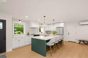 570 NW Birdsdale Ave, Gresham, OR 97030 - Photo 8