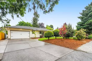 570 NW Birdsdale Ave, Gresham, OR 97030 - Photo 2
