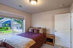 2445 NW 29th Ave, Camas, WA 98607 - Photo 28