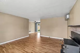 1128 S 11th St, Cottage Grove, OR 97424 - Photo 4