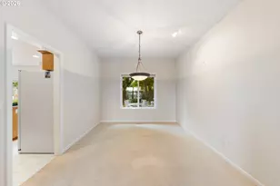 310 NW Foxglove St, Dallas, OR 97338 - Photo 18