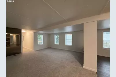 37600 Sunset St #26, Sandy, OR 97055 - Photo 4