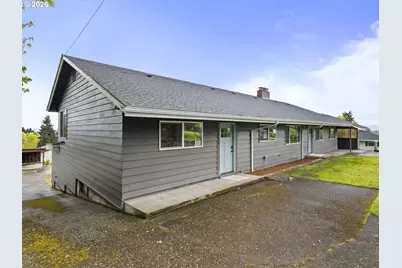 2617 E McLoughlin Blvd, Vancouver, WA 98661 - Photo 2
